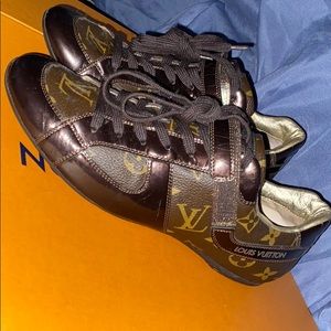 Louis Vuitton Sneakers